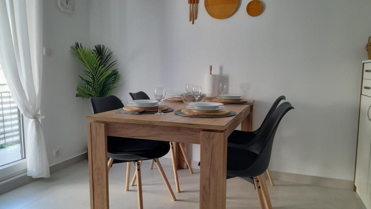 Apartman Dida Jakov พรีมอชเตน ภายนอก รูปภาพ