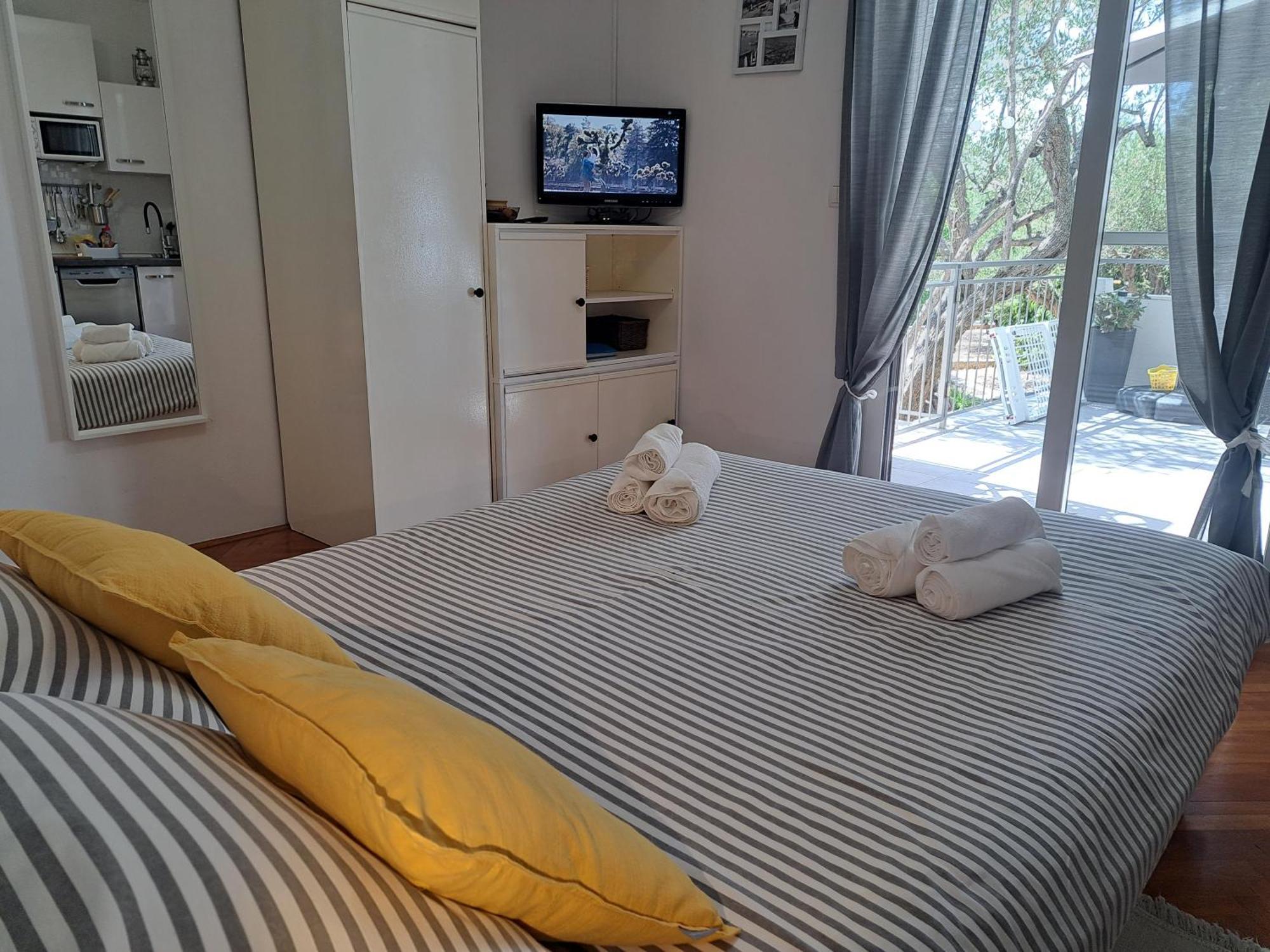 Apartman Dida Jakov พรีมอชเตน ภายนอก รูปภาพ